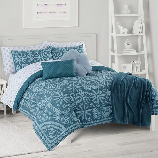 The Big One® Gemma Medallion Reversible Comforter Set With Sheets, Throw & Decorative Pillows - Image 8